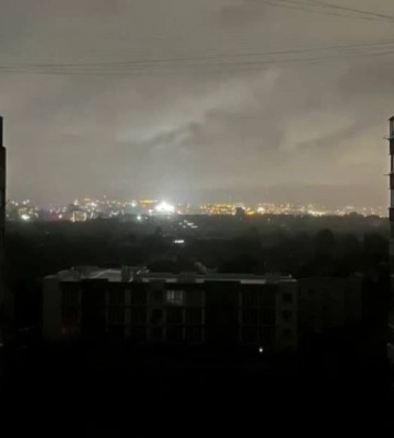 У Сімферополі зникло світло: у місті майже повний блекаут. Відео