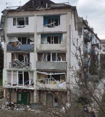 Десятки вибухів прогриміли в Дніпрі — рф масовано атакувала ракетами та БПЛА