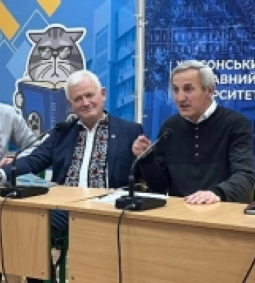 В ХДУ відбулась презентація літературного альманаху «Херсонщина. Артспротив»