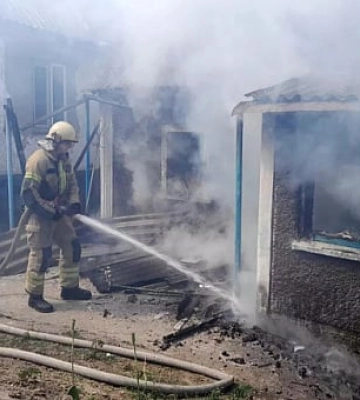 У Криворізькому районі вогнеборці ліквідували займання в літній кухні