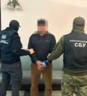 СБУ затримала зрадника, який коригував удари по Миколаївщині «Шахедами» та фосфорними снарядами рф