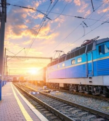 Потяги, що курсують через Дніпропетровщину, тимчасово змінять рух