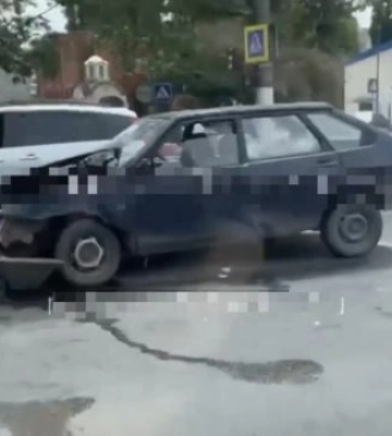 В Мелитополе на центральном проспекте серьезное ДТП (видео)