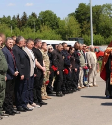 Пам’ять дев’ятьох поліцейських КОРДу, які загинули рік тому, вшанували на Вінниччині