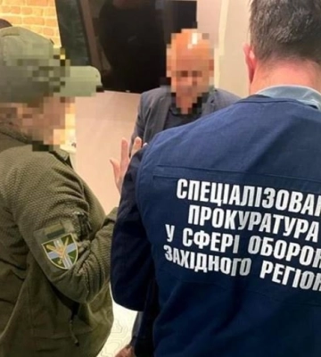 На Волині на хабарі затримали головну спеціалістку військкомату