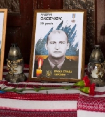 На Рівненщині відкрили меморіальні дошки загиблим поліцейським-спецпризначенцям