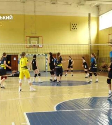 Благодійний волейбольний турнір провели у Кропивницькому (відео)