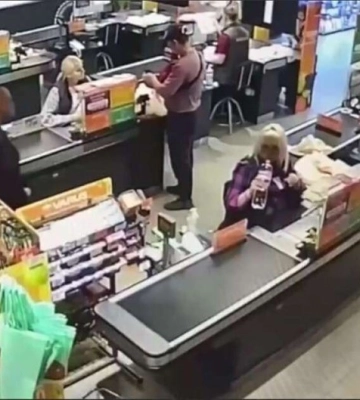 У Дніпрі покупець побив охоронця супермаркета пляшкою горілки