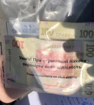 Водій буса всучив 200 гривень, щоб відкупитися від волинських патрульних