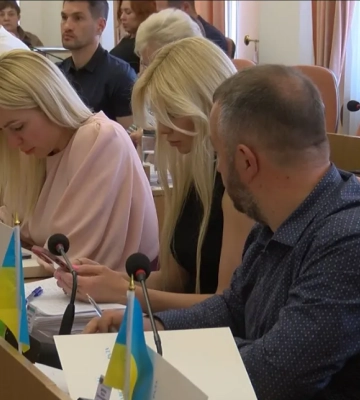 Депутати Полтавської міської ради сьогодні зібралися на сесію: чи всі питання розглянули?