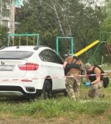 На Одещині під BMW X6 підклали вибухівку