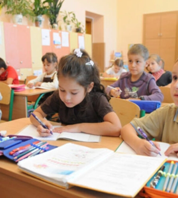 Коли школярі Львова йдуть на літні канікули (графік)
