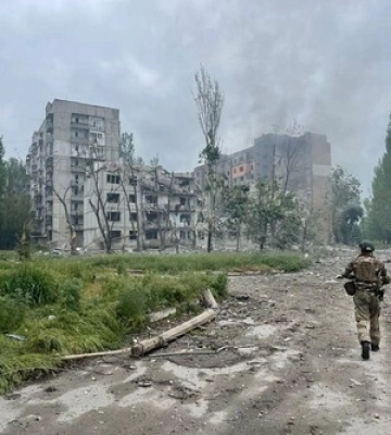 Окупанти завдали авіаракетного удару по Авдіївці: є поранені
