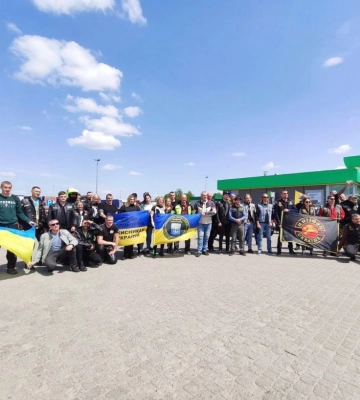 Звільнена з полону волинська прикордонниця взяла участь у мотопробігу на честь захисників Маріуполя