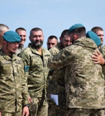 У Миколаєві бійців морської піхоти привітали з професійним святом