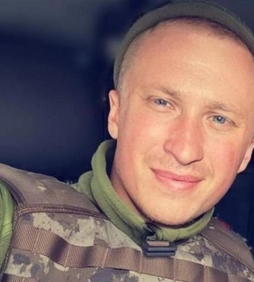 Щоб місто не забувало: дівчина загиблого на війні рівнянина хоче, аби на його честь назвали вулицю (ВІДЕО)