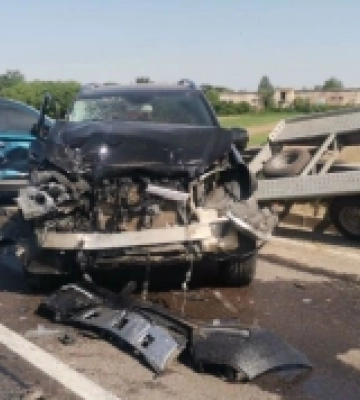 На Львівщині зіткнулися п&#039;ять автомобілів