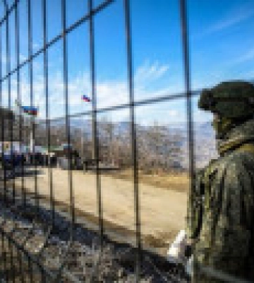 Азербайджан предостерег Армению от вмешательства в дела Карабаха