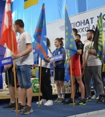 У Луцьку стартував чемпіонат України з важкої атлетики