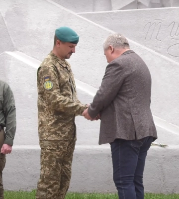 У День морської піхоти в Полтаві нагородили оборонців Маріуполя