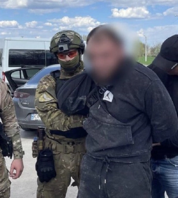Ховали здобич в автомобільних шинах: на Закарпатті знешкоджено банду крадіїв (ВІДЕО)