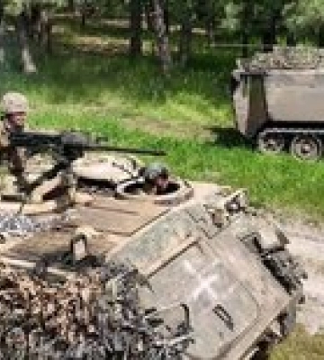 Генштаб: Россия безуспешно атакует дорогу на Часов Яр, штурмует Марьинку, Авдеевку – карта