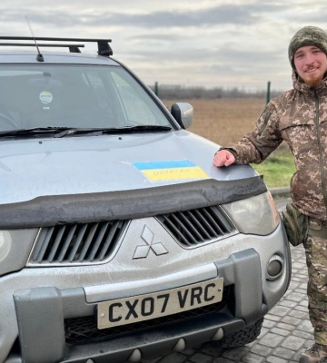 Полтавські бійці терміново збирають на ремонт бойової автівки з позивним «Елла»