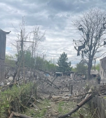 Доба на Донеччині: ворог обстрілює Вугледар, Мар’їнку та Красногорівку, на Нью-Йорк скинули ФАБ-250. ФОТОрепортаж