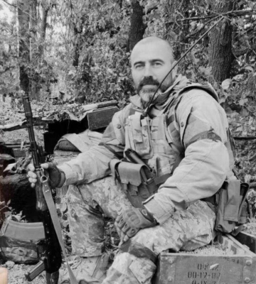 Віддав життя, щоб син жив у вільній країні: на війні загинув Герой з Дніпропетровщини