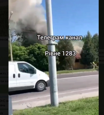 У Тинному горить кафе (ВІДЕО)