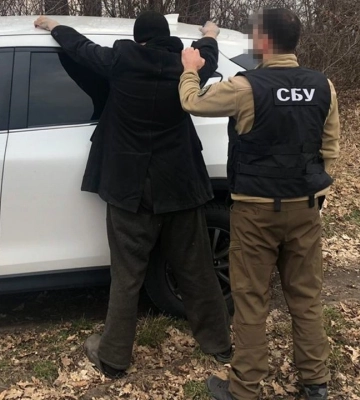 СБУ затримала російського агента, який «зливав» ворогу позиції Сил оборони під Бахмутом та Авдіївкою
