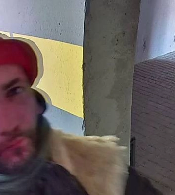 «Сподіваюсь, цього йолопа знайдуть»: У Миколаєві ще один вандал вирішив потрощити обладнання в укриті на Соборній