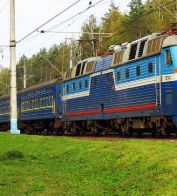“Укрзалізниця” на літній період запускає через Дніпро три нові пасажирські потяги