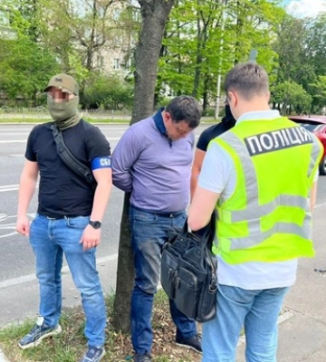 Третій за місяць співробітник відділу благоустрою Києва попався на хабарі