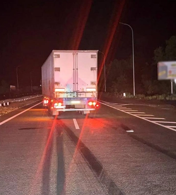 На Полтавщині водій вантажівки збив пішохода: чоловік помер у кареті «швидкої»