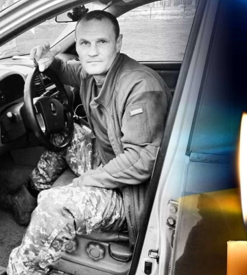 До останнього подиху залишався вірний присязі. В районі Часового Яру загинув гранатометник з Дніпропетровщини