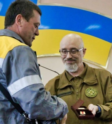 Міністерство оборони нагородило енергетиків за сприяння ЗСУ – ДТЕК