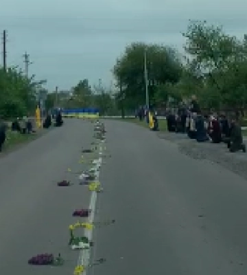 Назавжди 28: на Волині попрощалися із загиблим Героєм Андрієм Ковбом