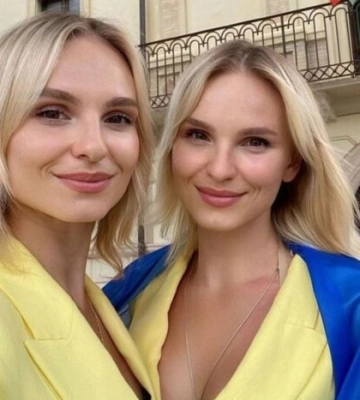 Маму дуету Anna Maria звільнили з держпосади в Криму: вона 9 років працювала на окупантів