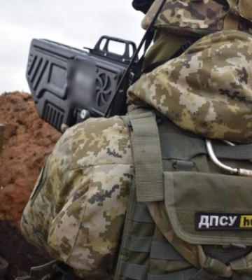 На Луганщині прикордонники знищили російський безпілотник