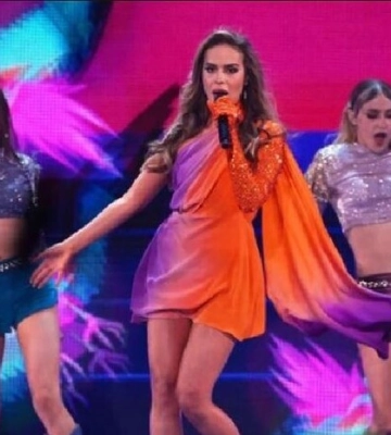 Співачка, яка представляла на Євробаченні Польщу, відповіла на чутки, що брат підтримує Росію