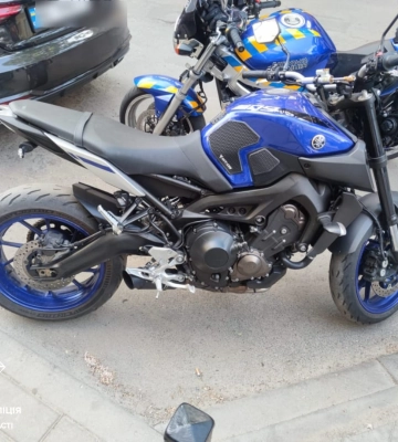 Газував через газон на Yamaha з міжнародного розшуку