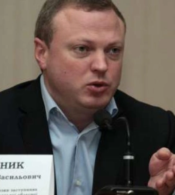 Одіозні дніпровські втікачі з-за кордону співпрацюють з ворогом