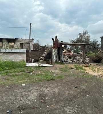 У результаті обстрілу загинув місцевий мешканець Часового Яру, ще шестеро людей поранено