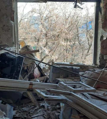У результаті обстрілу загинув місцевий мешканець Часового Яру, ще шестеро людей поранено