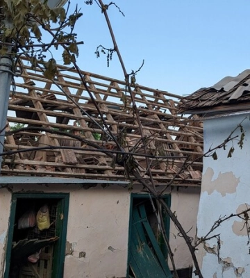 На Буковине обломки дрона вызвали пожар и повредили 3 жилых дома