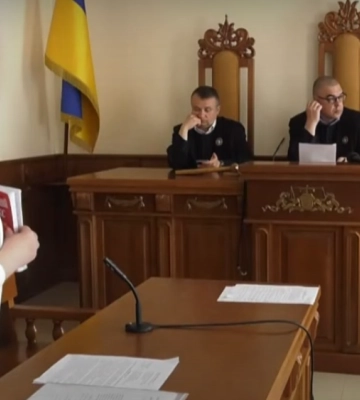 На Волині військовий покинув блокпост заради ночі з дівчиною . Відео
