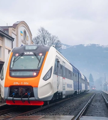 «Укрзалізниця» запускає новий поїзд до Закарпаття