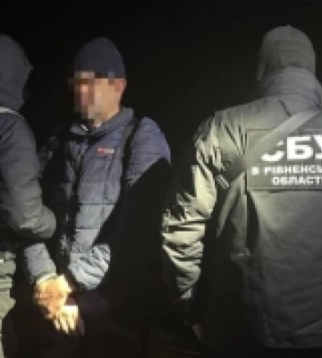 На Рівненщині судитимуть ділків, які незаконно переправляли призовників за кордон