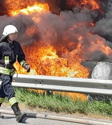 Під Баришівкою на Київщині внаслідок ДТП згорів бензовоз 